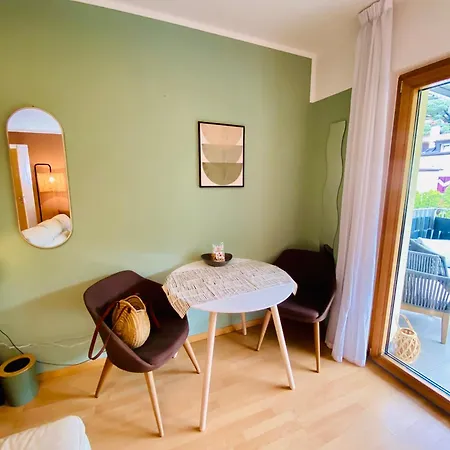 Angie's Ehrenburg Apartament Meran