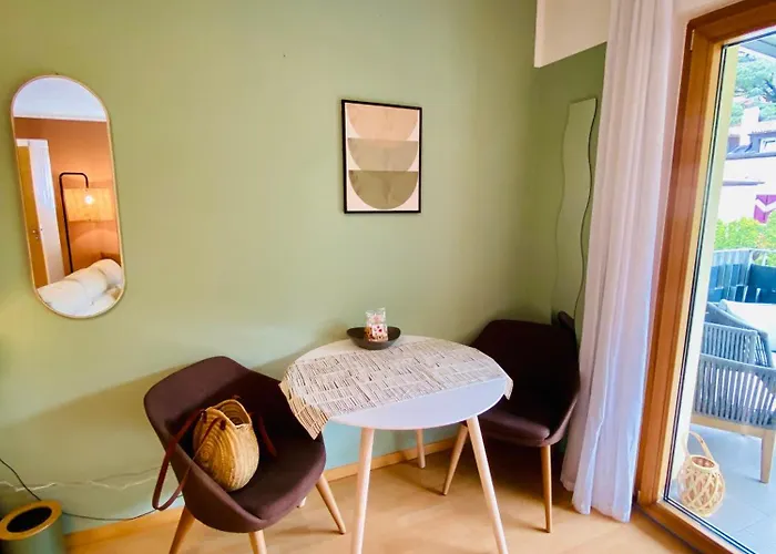 Angie's Ehrenburg Lägenhet Merano