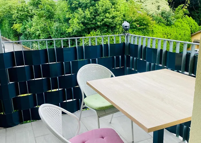 Angie's Ehrenburg Lägenhet *